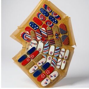Patriotic Nail Wrap/Sticker Set
